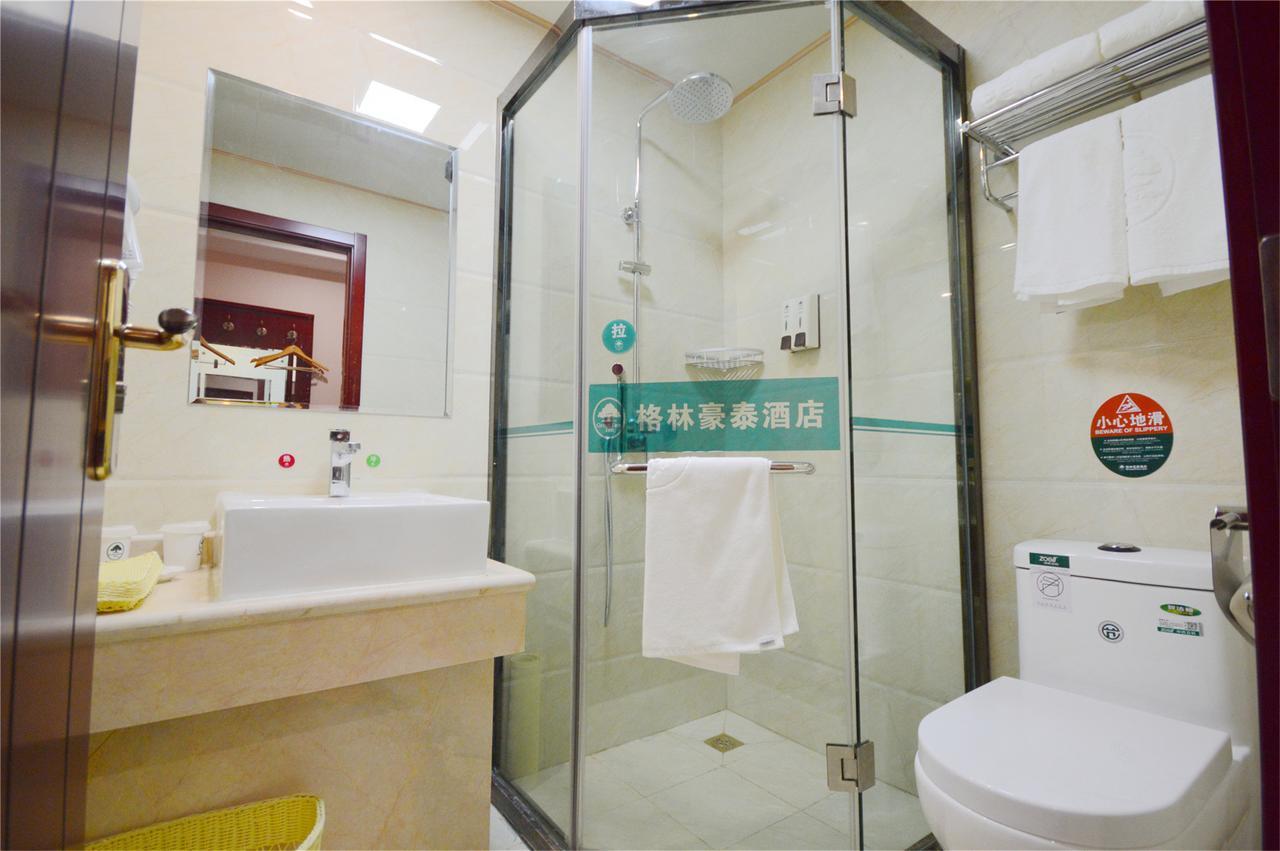 Shell Shanghai Pudong Xin District Huanglou Town Furong Road Luaran gambar